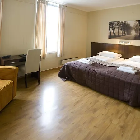 P-hotels
